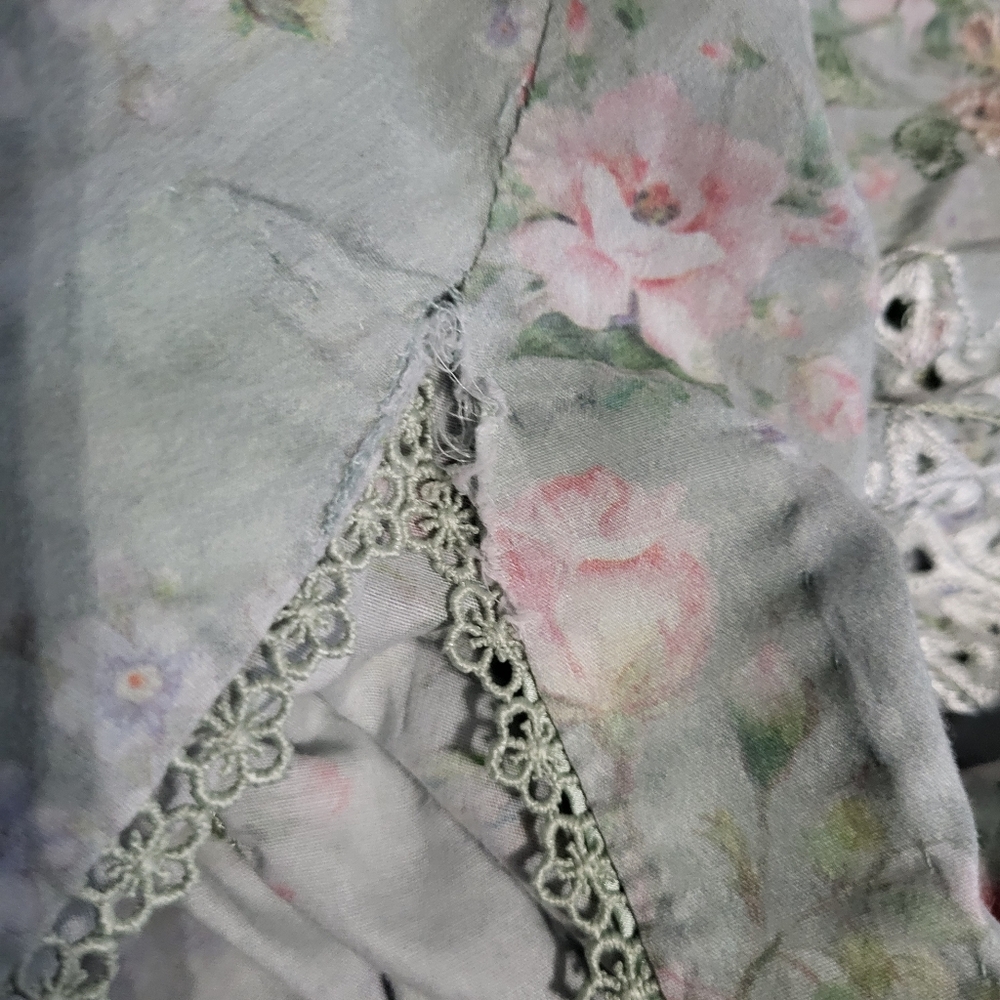 (Flawed) Vintage Dress Embroidered Crochet Lace Floral Eyelet Shabby Chic. - Picture 10 of 11